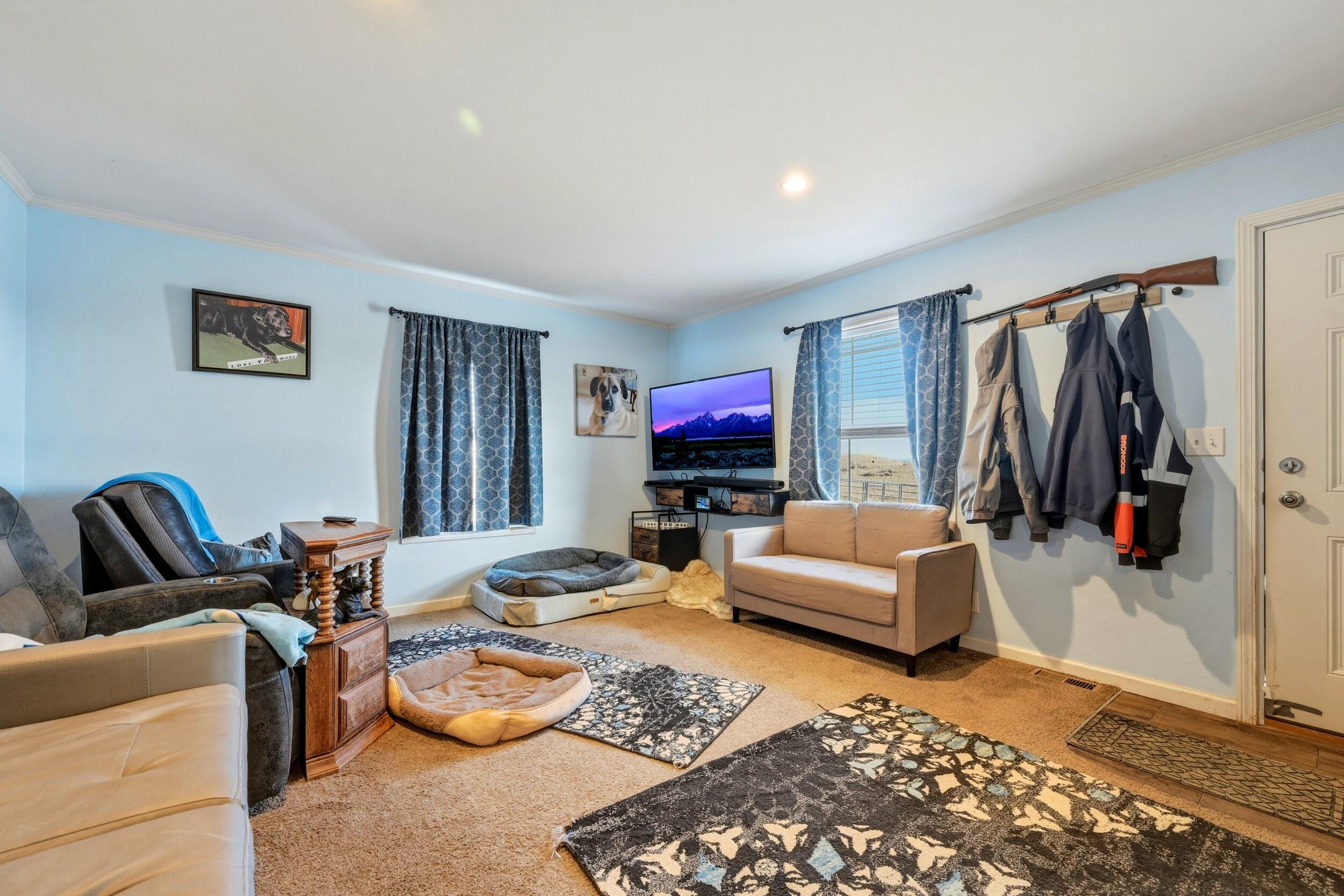 1342 Sussex Road Kaycee, WY 82639 - Photo 32 of 43 1342 sussex 32