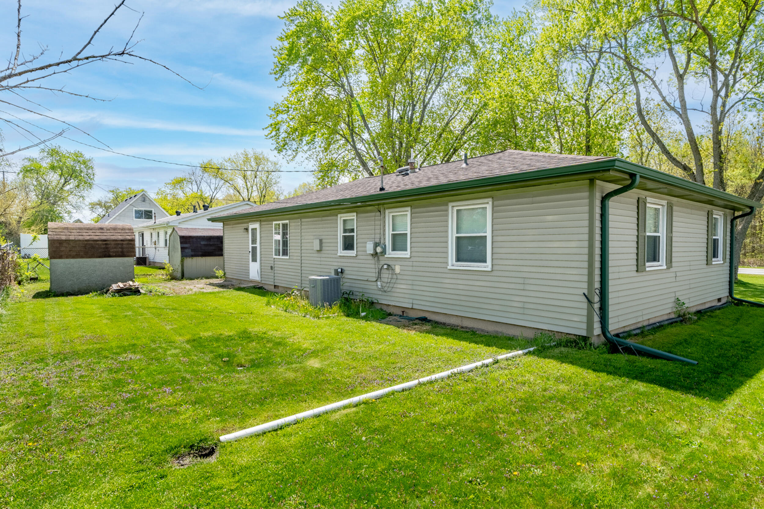 713 McCool Road Valparaiso, IN 46385 - Photo 25 of 34 2500x1667