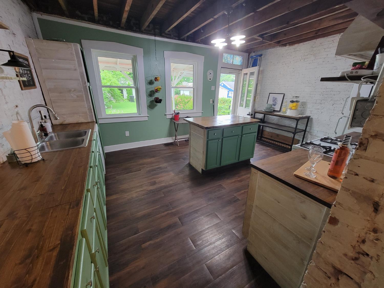 609 Walnut Street Madison, IN 47250 - Photo 10 of 25
