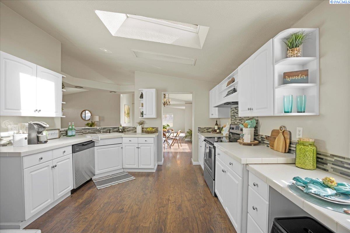 41104 South Morton Road Kennewick, WA 99337 - Photo 14 of 29 Gallery Image 14