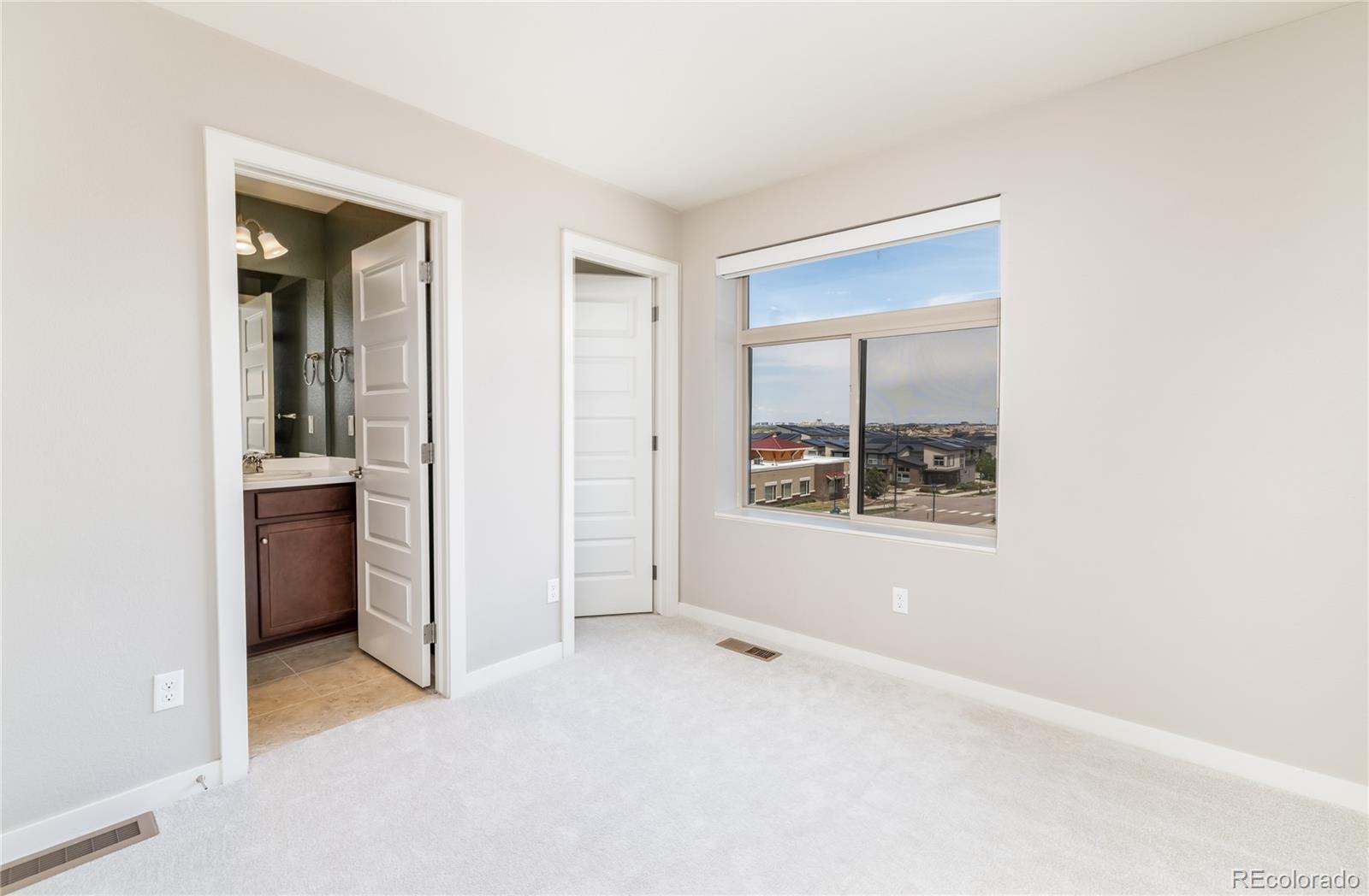 10154 Belvedere Loop Lone Tree, CO 80124 - Photo 20 of 37