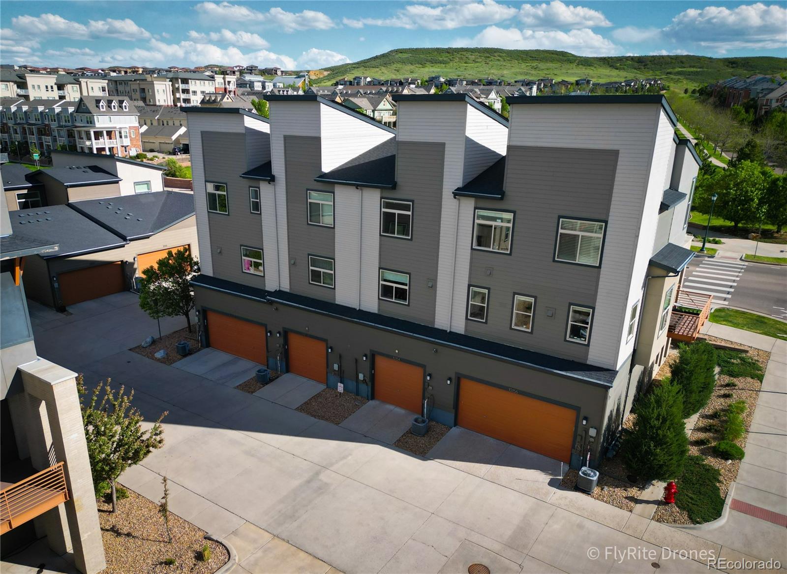 10154 Belvedere Loop Lone Tree, CO 80124 - Photo 32 of 37