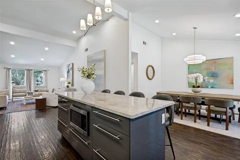 $875,000 | 6524 Kenwell Street, Dallas, TX 75209