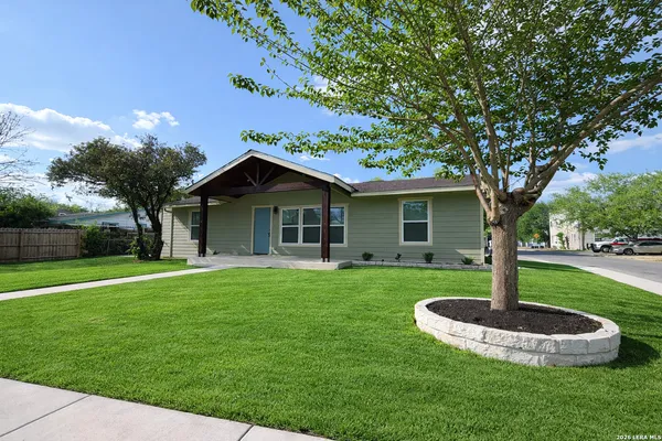 $599,000 | 703 West Rosewood Avenue, San Antonio, TX 78212