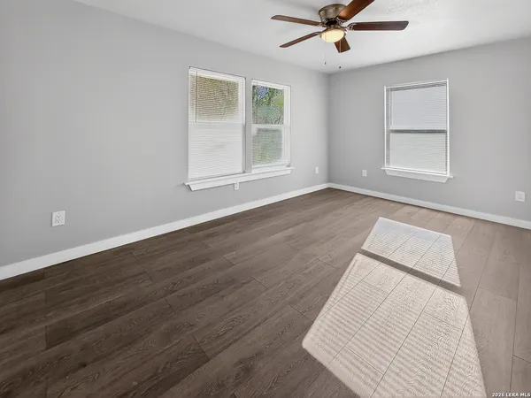 $599,000 | 703 West Rosewood Avenue, San Antonio, TX 78212