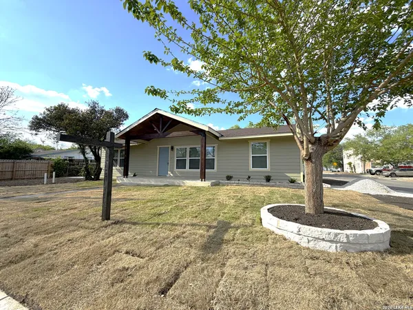 $599,000 | 703 West Rosewood Avenue, San Antonio, TX 78212