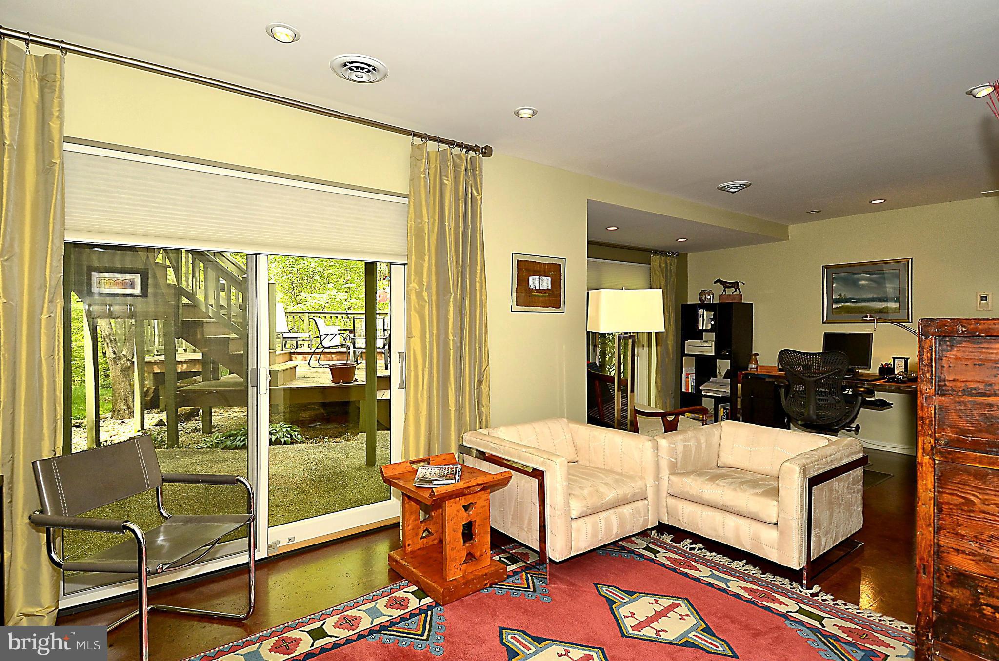 1712 Woodlore Road Annapolis, MD 21401 - Photo 24 of 30 Lower level Den