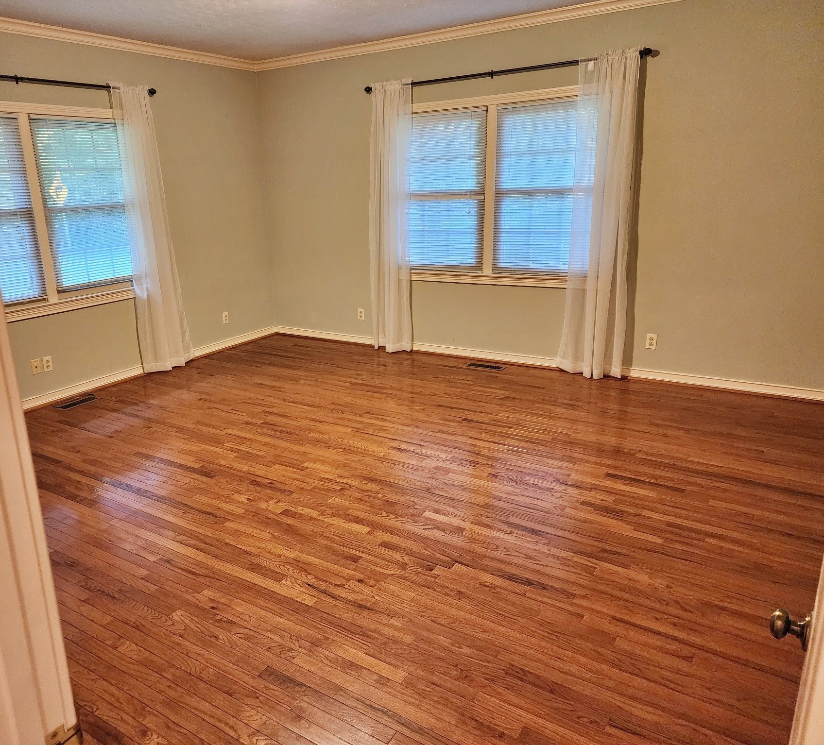 407 Tivoli Trail Springfield, TN 37172 - Photo 16 of 21 a view of empty room with wooden floor and fan