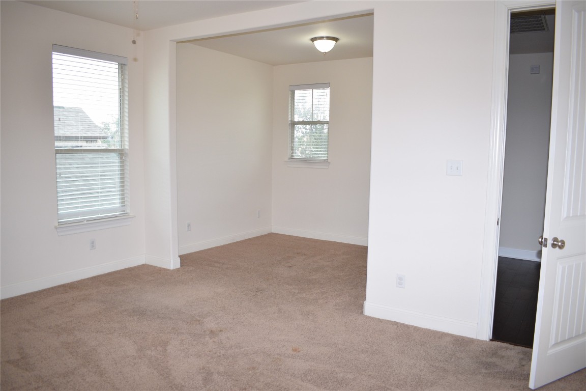 3001 Tempe Drive Cedar Park, TX 78641 - Photo 21 of 34 an empty room with windows