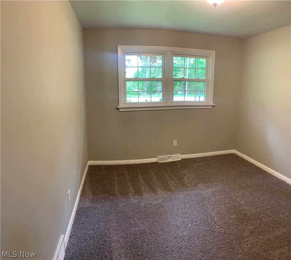 186 Waterloo Road Mogadore, OH 44260 - Photo 12 of 21
