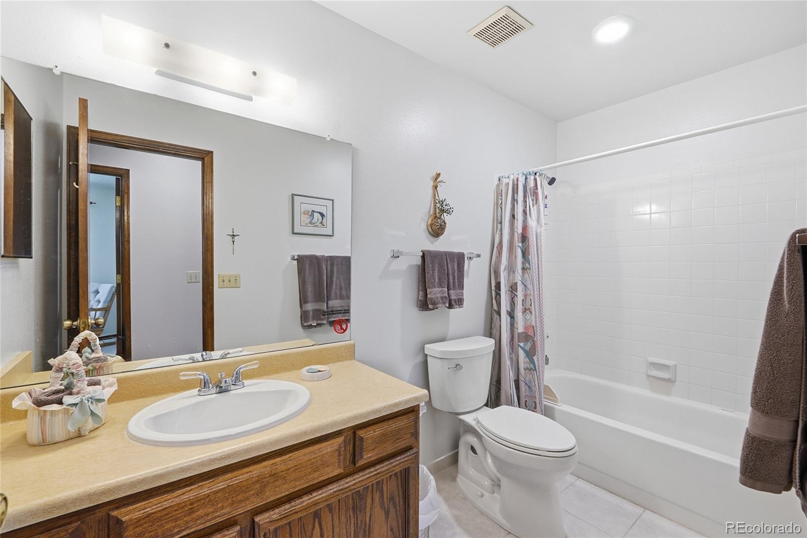 622 Northridge Road Highlands Ranch, CO 80126 - Photo 21 of 37 Gallery Image 21