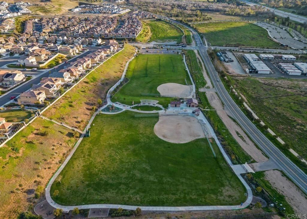 35646 Asturian Way Fallbrook, CA 92028 - Photo 31 of 35