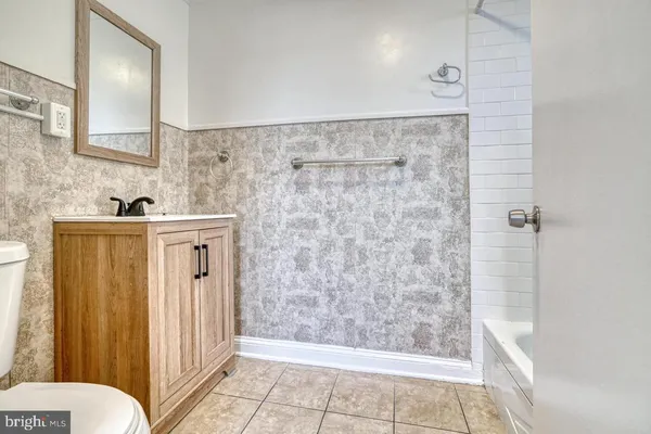 $2,375 | 1503 South Charles Street, Unit 2, Baltimore, MD 21230