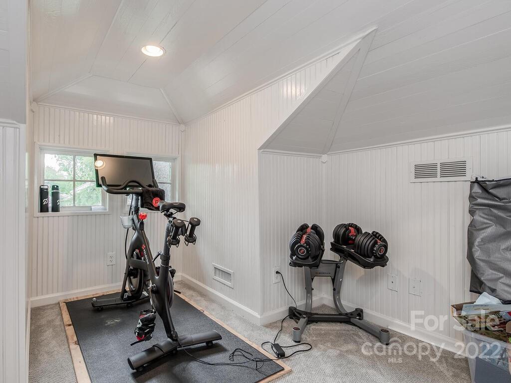 1210 Dilworth Road Charlotte, NC 28203 - Photo 28 of 39 a view of a room with gym equipment