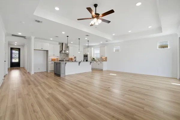 $469,900 | 9727 Rockwell Drive, Willis, TX 77318