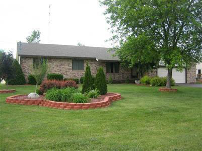 5243 East Carpenter Road Flint, MI 48506 - Photo 1 of 7 20196684.JPG