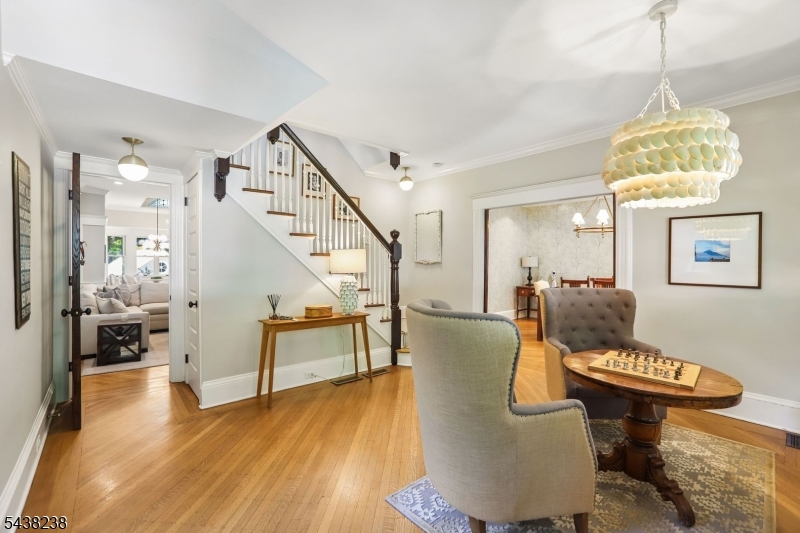 22 Oak Ridge Avenue Summit, NJ 07901 - Photo 5 of 38