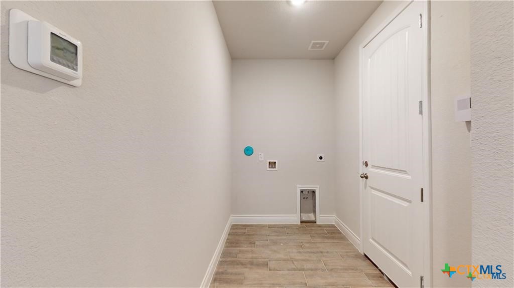 8601 Ridge Crest Drive Killeen, TX 76542 - Photo 29 of 30 a view of a hallway with closet