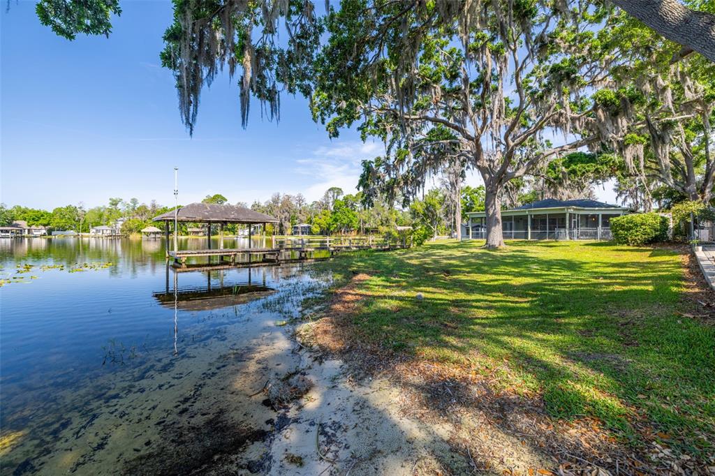 18132 Oakdale Road Odessa, FL 33556 - Photo 32 of 40 a view of a lake with houses