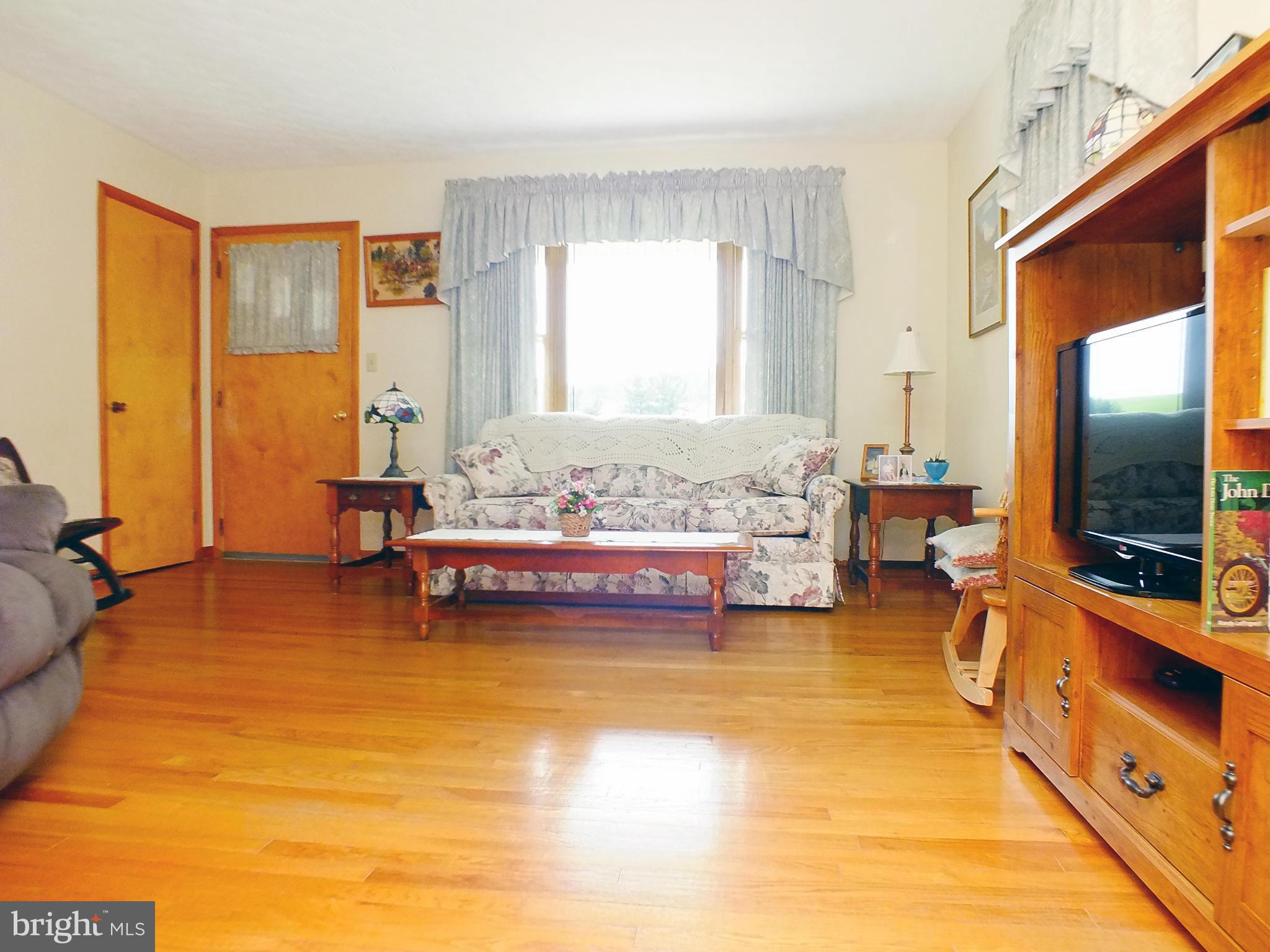 Living Room, View 3