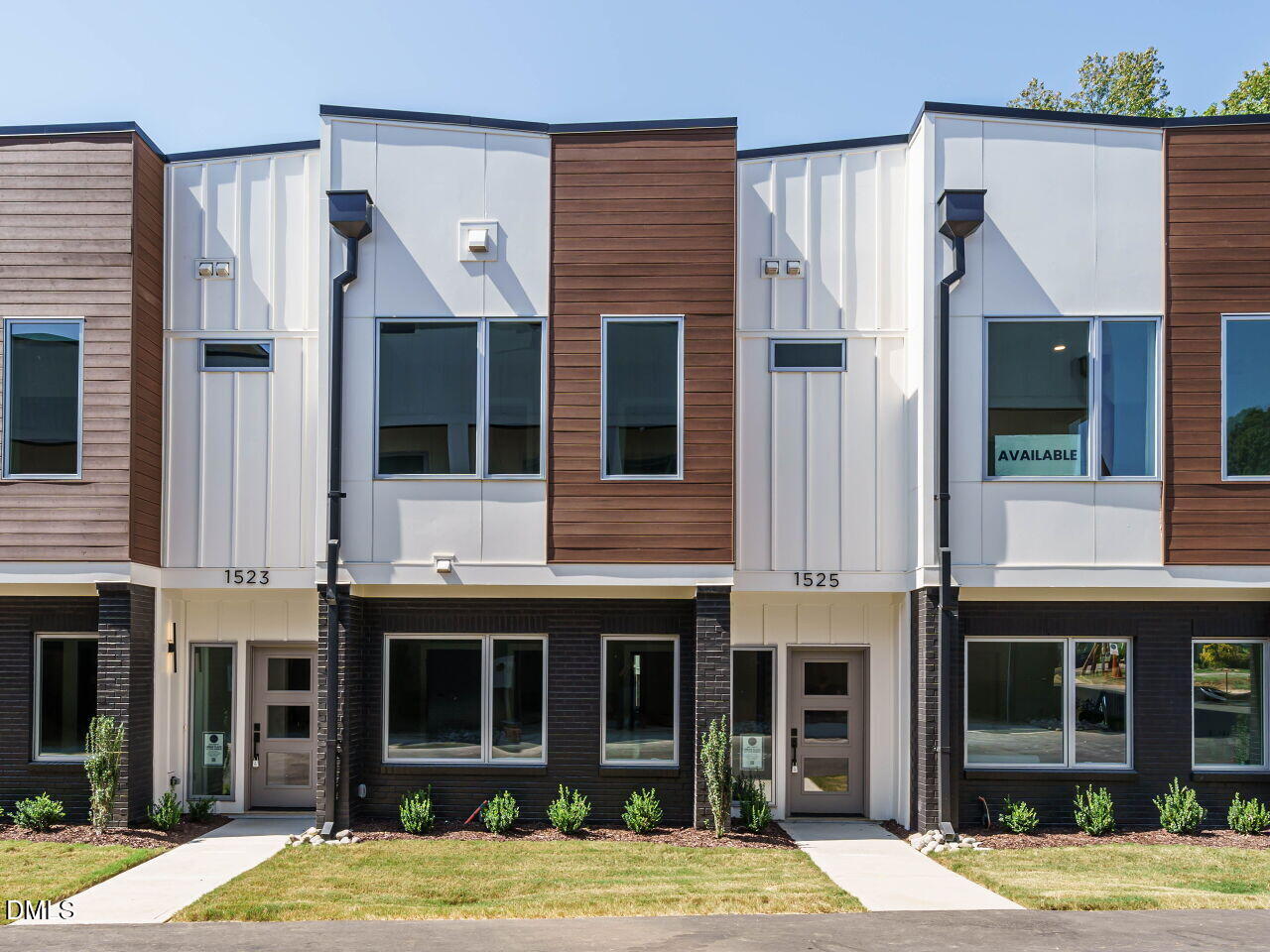 001-1280x960-main-exterior