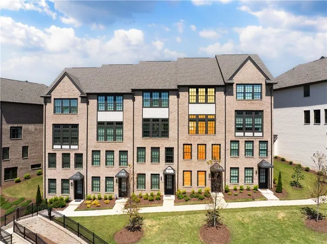 $775,000 | 6701 Prelude Drive, Atlanta, GA 30328