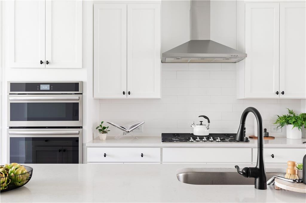 6701 Prelude Drive Atlanta, GA 30328 - Photo 11 of 47