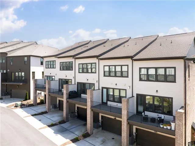 $775,000 | 6701 Prelude Drive, Atlanta, GA 30328