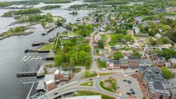 $845,000 | 80 State Street, Unit 201, Portsmouth, NH 03801