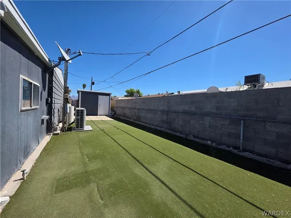 $1,500 | 1204 Church Street, Bullhead City, AZ 86442