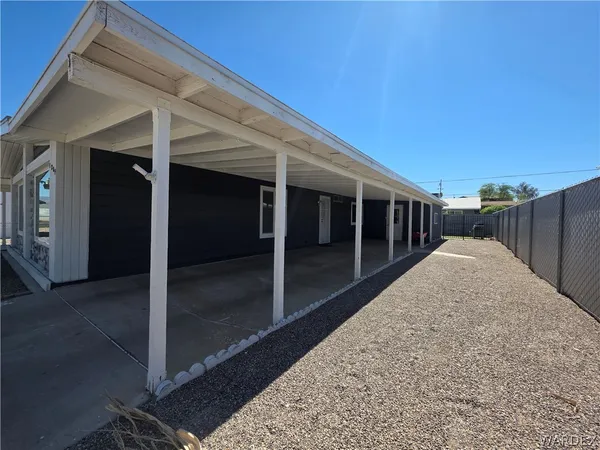 $1,500 | 1204 Church Street, Bullhead City, AZ 86442