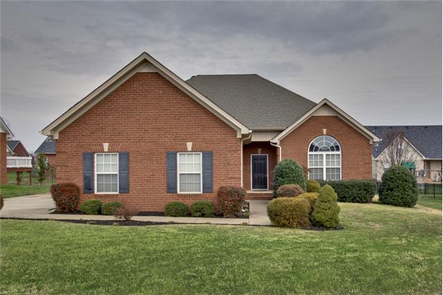 820 Renaissance Avenue Murfreesboro, TN 37129 - Photo 1 of 19 Welcome to your new home -- 820 Renaissance Avenue.