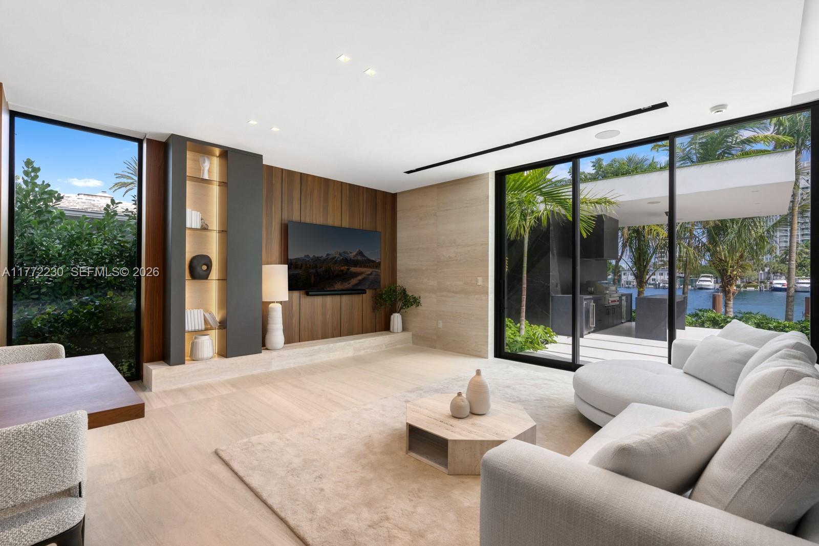 5515 Pine Tree Drive Miami Beach, FL 33140 - Photo 12 of 52