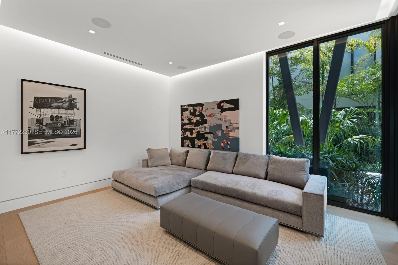 5515 Pine Tree Drive Miami Beach, FL 33140 - Photo 27 of 52