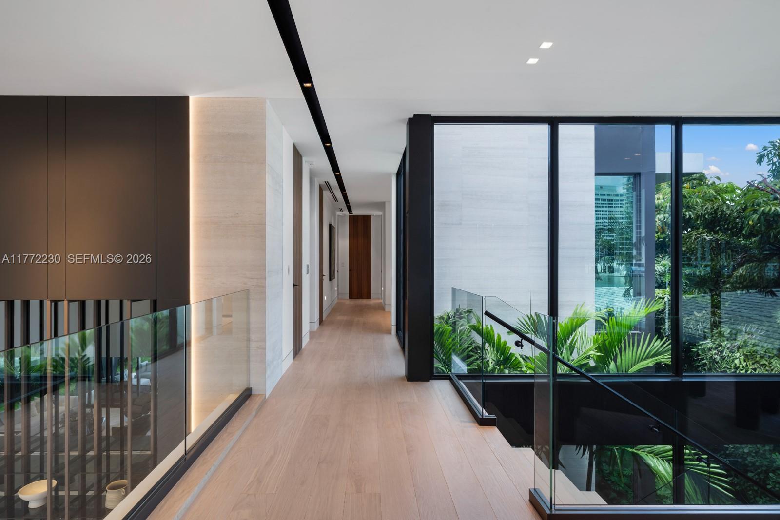 5515 Pine Tree Drive Miami Beach, FL 33140 - Photo 32 of 52