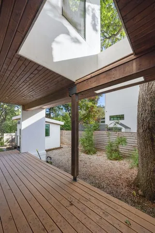 $1,050,000 | 1116 Mariposa Drive, Unit D, Austin, TX 78704