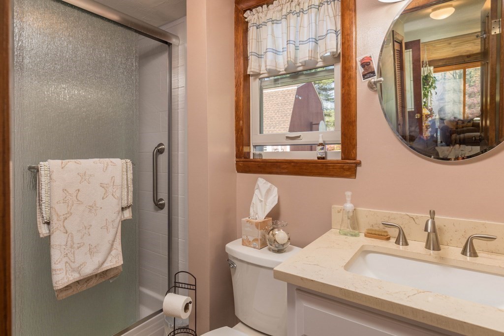 280 Stone Street Gardner, MA 01440 - Photo 9 of 28