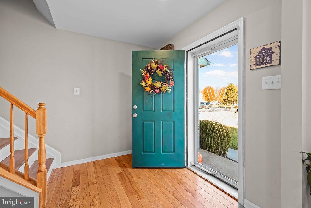 4445 Rolling Acres Drive Hurlock, MD 21643 - Photo 7 of 35 a view of a hallway with painted walls