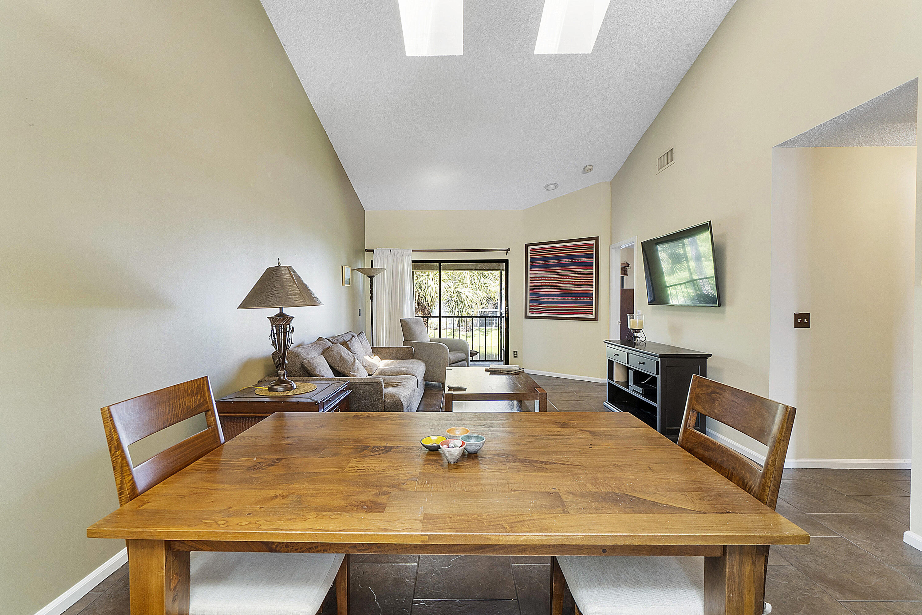 600 Crosswinds Drive, Unit B2 Greenacres, FL 33413 - Photo 38 of 64 600 Crosswinds Dr B2_038