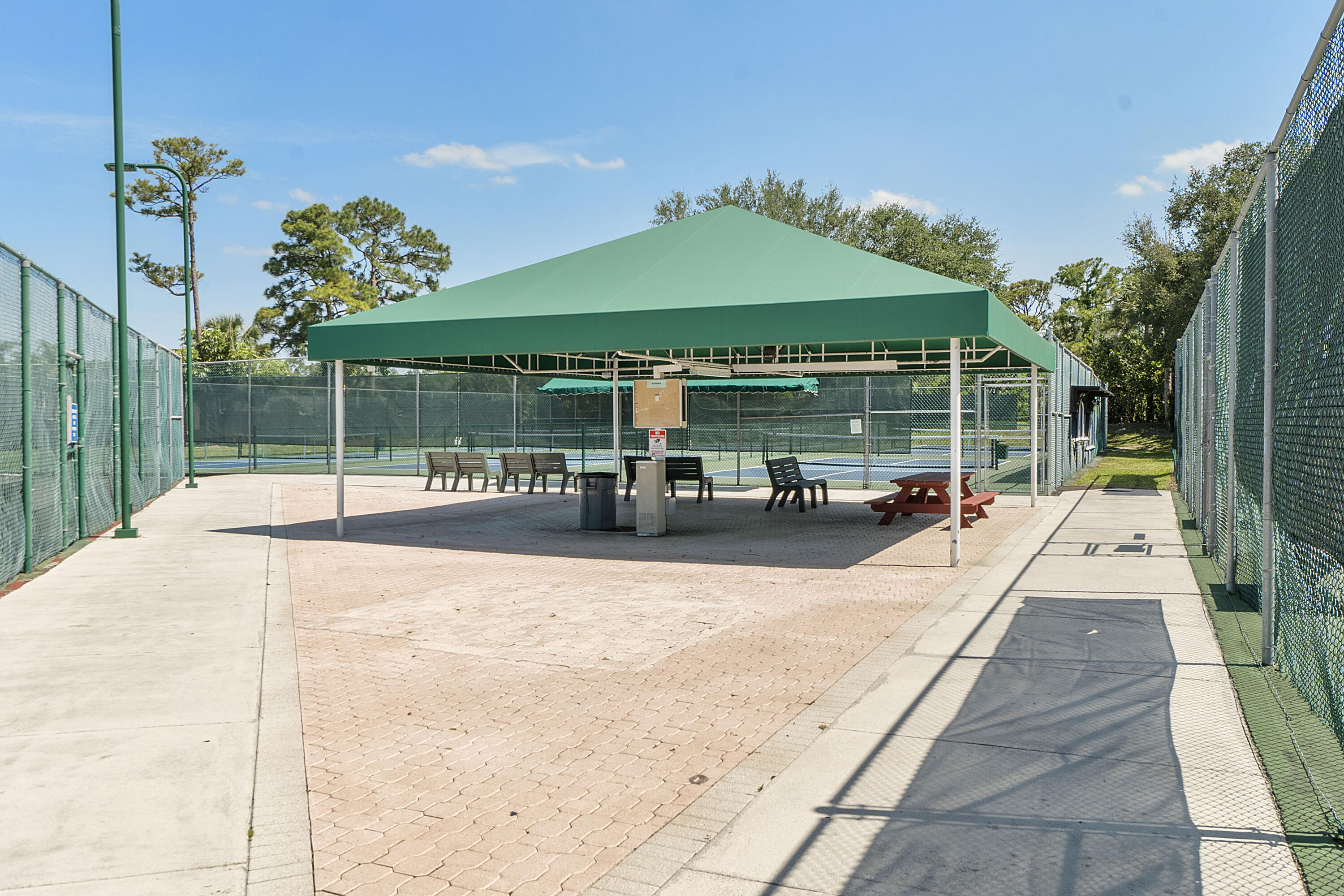 600 Crosswinds Drive, Unit B2 Greenacres, FL 33413 - Photo 62 of 64 600 Crosswinds Dr B2_062