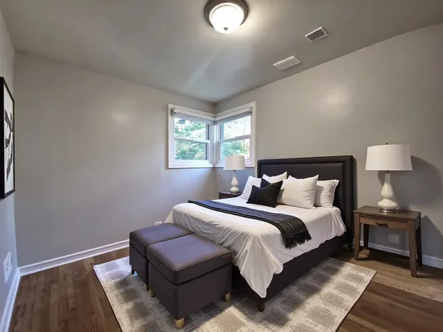 $231,000 | 18509 Stedhall Road, Homewood, IL 60430