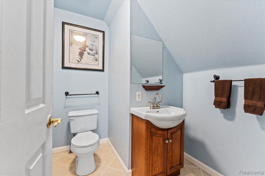 14532 Grafton Road Carleton, MI 48117 - Photo 36 of 69