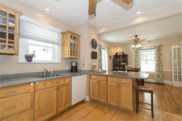 32 Newland Road Arlington, MA 02474 - Photo 11 of 25 Gallery Image 11
