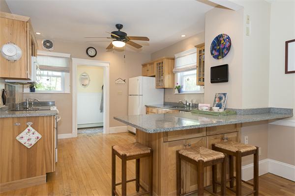 32 Newland Road Arlington, MA 02474 - Photo 14 of 25 Gallery Image 14