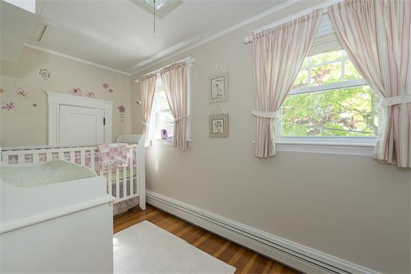 32 Newland Road Arlington, MA 02474 - Photo 19 of 25 Gallery Image 19