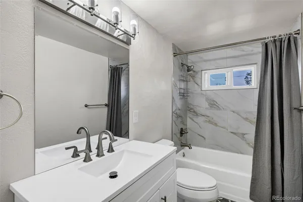 $338,800 | 408 Sioux Avenue, Simla, CO 80835