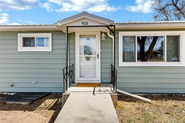 $338,800 | 408 Sioux Avenue, Simla, CO 80835