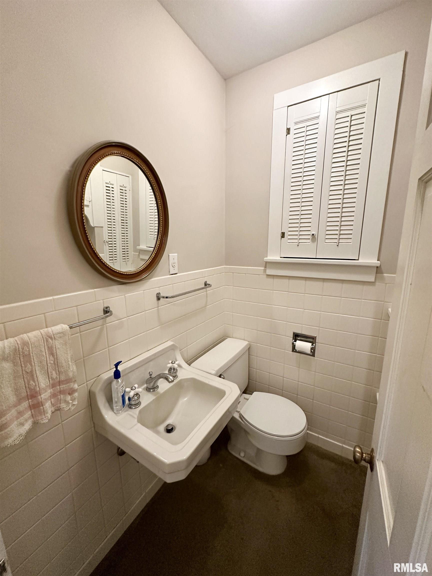 2100 Mound Road Jacksonville, IL 62650 - Photo 35 of 89 Gallery Image 35