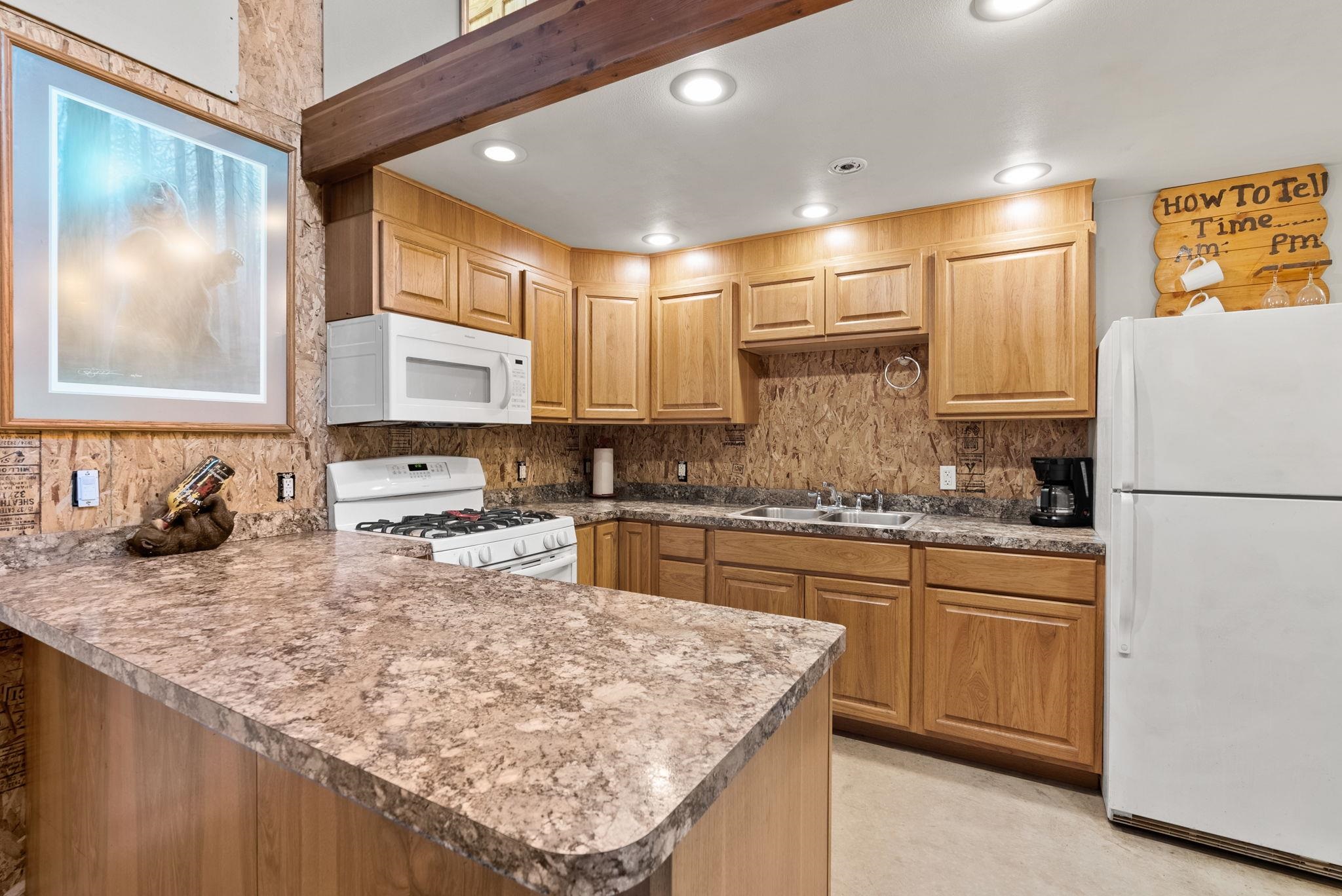 11041 Deer Valley Road Newport, WA 99156 - Photo 12 of 49 Gallery Image 12