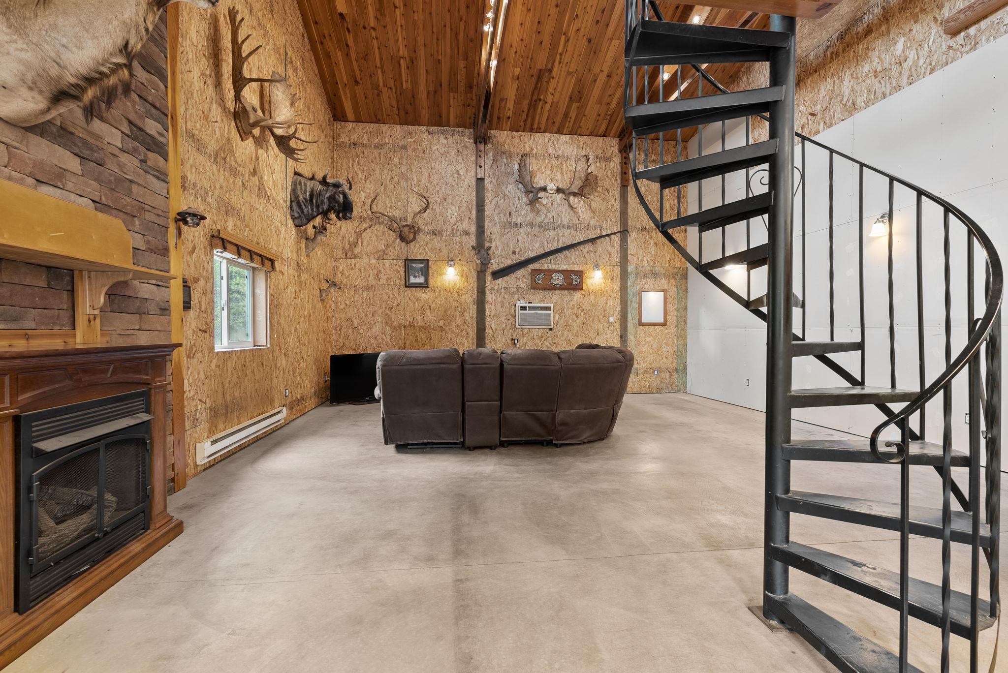 11041 Deer Valley Road Newport, WA 99156 - Photo 7 of 49 Gallery Image 7